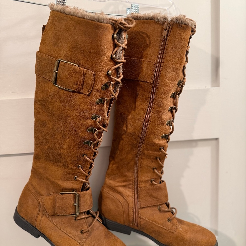Brown Lace-Up Women's Boots
